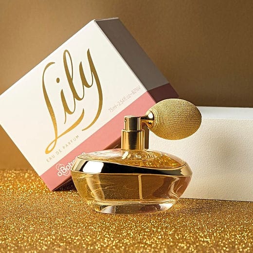 أوه بوتيكاريو ليلي إيسنس - تغليف العطر